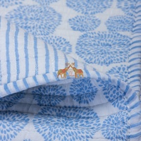 Couette pour bébé Kantha en coton naturel à la demande Couverture légère et respirante pour bébés d'Inde