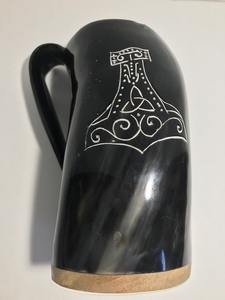 Mug personnalisé en corne de bœuf viking |   Vaisselle naturelle gravée - Product Image 2