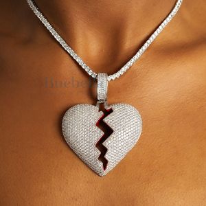 Pendentif Hip Hop Moissanite en argent sterling 925 plaqué or blanc 14 carats avec cœur brisé en diamant pour femmes - Product Image 1