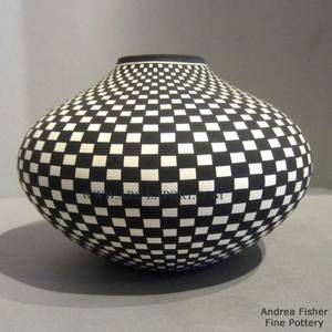 Elegante Florero Decorativo de Mesa de Gran Tamaño para Interiores y Exteriores, Floreros Decorativos para el Hogar Más Vendidos de la India - Product Image 6