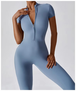 Combinaison de sport sans couture de haute qualité pour le yoga et le fitness, intégrée, 100 % polyester, extensible dans les quatre sens - Product Image 5