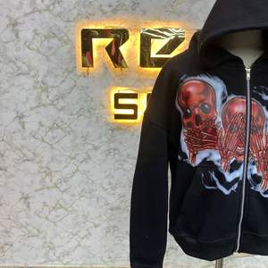 Qualité supérieure Coupe parfaite Sweat à capuche zippé le plus demandé Puff Imprimé fabriqué en usine Prix bon marché Sweats à capuche pour hommes Sweats à capuche pour hommes - Product Image 4