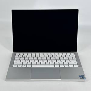 OFFRE DE VENTE MONDIALE CERTIFIÉE POUR ORDINATEURS PORTABLES 2026 Razer 14 120Hz QHD+ 2025 2.0GHz 16GB 1TB SSD R-T-X 5060 - Product Image 1