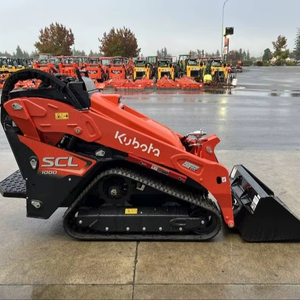 Minicargadora Kubota SCL1000 con Cucharón 4 en 1, Motor Diésel de 25 HP con Certificación EPA, Ideal para Trabajos Pesados Diarios - Product Image 1