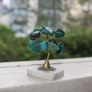 Árboles de Piedra Semipreciosa en Miniatura Artesanía Única (Angelita, Pirita y Crisocola) - Product Image 1