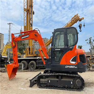 Doosan Daewoo DX60 Petite mini-pelle d'occasion à vendre en Corée du Sud Type de chenille avec composants centraux Moteur Pompe à moteur - Product Image 3