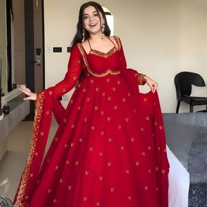 ชุดเดรสผ้า Georgette Anarkali มีสไตล์สำหรับผู้หญิงปักลายเสื้อคอเสื้อสำหรับเทศกาลปาร์ตี้ดีไซน์บานแบบคลาสสิก - Product Image 1