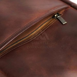 Mochila de Cuero Personalizada Impermeable con MOQ Bajo, Nuevo Diseño, Mochila de Cuero de Gran Capacidad para Exteriores - Product Image 4