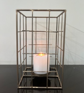 เชิงเทียนลวดเหล็กสีแดงงานแฮนด์เมดเชิงเทียนโลหะสีแดงดีไซน์สร้างสรรค์เชิงเทียนสำหรับตกแต่งบ้านงานแต่งงาน - Product Image 3