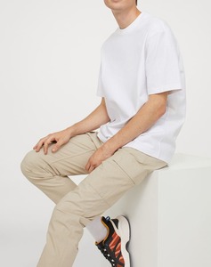 2025 Người Đàn Ông Trọng Lượng Nhẹ Đồng Bằng Thẳng Phù Hợp Với Quần Vận Chuyển Hàng Hóa Thời Trang Đường Phố Với Túi Hàng Hóa Đồng Bằng Nhuộm Quần Áo Ngoài Trời Quần Kaki - Product Image 4