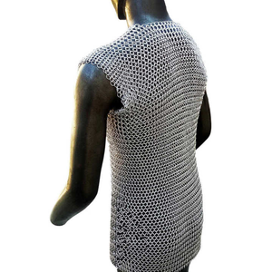 Fait à la main médiéval 10mm en aluminium Butted Ring Armor Sleeveless Chainmail Hauberk Shirt for Recenactment & Cosplay Haubergeon Style - Product Image 4