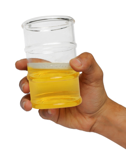 Tasse à bière en verre borosilicaté soufflé à la main en forme de baril sans poignée pour cadeaux d'affaires - Product Image 5