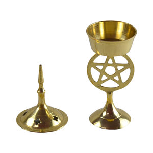 Porte-encens au design métallique avec du métal en fer/acier finition peinte en or Idéal pour la maison Brûleur d'encens parfumé - Product Image 2