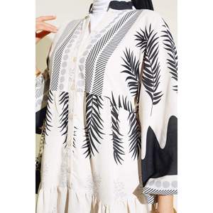 Robe à carreaux à motif ethnique Noir - Product Image 3