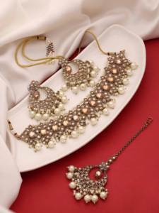 Flower Delight Reverse AD Stone Patti Gargantilla Set - Product Image 2