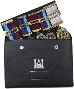 MASONS & REENACTMENT HUB Étui de rangement pour bijoux de poche maçonniques en cuir avec doublure douce pour la loge maçonnique - Product Image 5