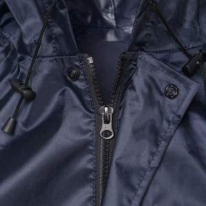 Poncho XL de qualité supérieure, impression de logo personnalisée, imperméable en polyester de haute qualité pour adultes, dernier design pour les excursions en plein air - Product Image 4