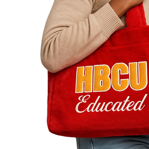 Bolso de Mano de Peluche Rojo Brillante con Bordado de Chenilla, Regalo de Hermandad Griega Divine Nine, Logotipo Personalizado - Product Image 3