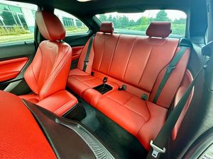 BMW Serie 2 M235i Coupé RWD Usado con Título Limpio, Listo para Enviar, Entrega a Domicilio - Product Image 5