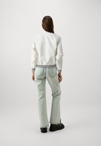 Chaqueta de bombardero de punto blanco antiguo de calidad superior para mujer, chaqueta universitaria de lona sin relleno, abrigo de letras de béisbol transpirable - Product Image 3
