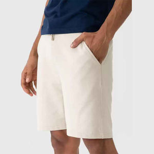 Short de sport en molleton en coton uni pour hommes, short de course d'été personnalisé et écologique avec logo personnalisé - Product Image 1