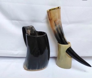 Taza de Cuerno Vikingo Natural con Asa y Soporte de Madera, Hecha a Mano, para Cerveza y Vino, Decoración Nórdica para Bar, Bodas y Fiestas - Product Image 3