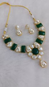 ชุดสร้อยคอไข่มุกแม่ทำจากทองเหลืองงานหัตถกรรมทันสมัยดีไซน์ไม่เหมือนใครออกแบบโดยการปรับแต่ง - Product Image 3