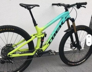 Bicicleta Completa AUTÉNTICA Trek Madone Slash 9.9 de Carbono 29er 2025 - Product Image 1