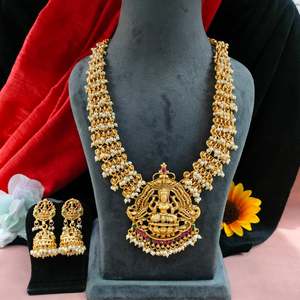 Conjunto de collar largo de trabajo de perlas estilo templo exquisitos adornos de perlas y diseño de estilo templo elegante y encanto real - Product Image 1