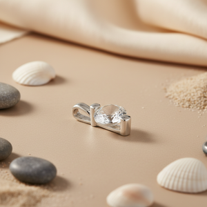 Colgante de Cristal Plateado para Uso Diario, Joyería Elegante y con Estilo para Mujer - Product Image 1