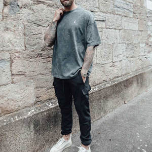 Camisetas de lavado ácido ligeras para hombre con servicio OEM, camisetas de lavado ácido ajustadas de tendencia superior para hombre - Product Image 4