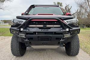 TOYOTA 4RUNNER TRD PRO 2017 USADO, Volante a la Izquierda/Derecha - Product Image 2