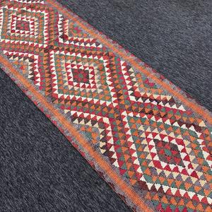 Tapis vintage 2,7 x 11,6 pieds, petit tapis turc, tapis en laine géométrique arc-en-ciel - Product Image 3