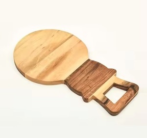 Tabla de cortar de madera a precio competitivo Forma contemporánea 100% Tabla de cortar de madera Uso superior de mesa y decorativo - Product Image 1