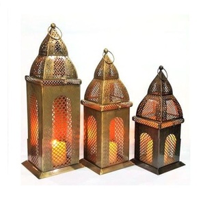 Ensemble de lanternes galvanisées de conception de coupe Lanterne de bougeoir en métal de première qualité Meilleure vente Nordic Gold Plated For Ramadan - Product Image 6