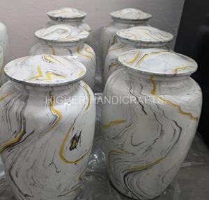 Urne de crémation en aluminium de conception de marbre bleu pour les cendres humaines | Urne funéraire en métal adulte classique | Fournitures de gros Inde - Product Image 2