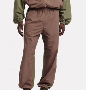 Design personnalisé Costume coupe-vent de haute qualité Prix de gros Tendance Hommes Coupe-vent OEM Ensemble deux-pièces personnalisé pleine longueur - Product Image 3