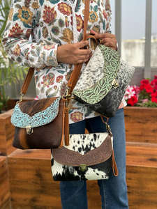 Hand Embossed Print Cowhide Leather Handbags for Women's New Design Carving Purse Stylish Casual Sling <b>Bag</b> Genuine Leather <b>Bags</b> - Product Image 4