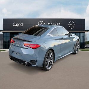 Infiniti Q60 Red Sport 400 2022 en parfait état - Product Image 1