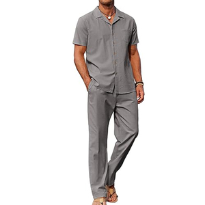 Conjunto de 2 piezas de lino informal para hombre de color gris al por mayor, conjunto de camisa abotonada inspirada en la playa y pantalón suelto con cierre de botón - Product Image 1