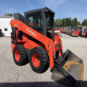 Cargadora compacta Kubota SSV75 de 74HP con elevación vertical hidráulica, envío gratuito a EE. UU. y Canadá - Product Image 1