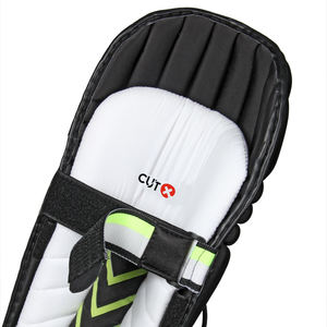 Protector de Piernas para Bateo de Cricket Cutx para Hombre y Jóvenes, Negro, Moldeado para Jugadores - Product Image 4