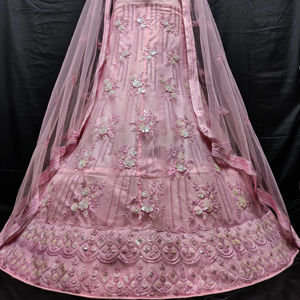 Filet de travail Jarkan lourd de concepteur Lehenga Choli 3m Flair Single Can 2.5m Four Side Butti Dupatta pour les fêtes d'hiver en gros - Product Image 5