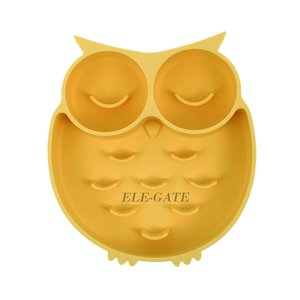 Ciotola Portatile in Silicone per Alimentazione Lenta per Gatti, Tappetino Rettangolare per Lick Mat, Ideale per Acqua e Cibo all'Aperto e per Viaggi - Product Image 5