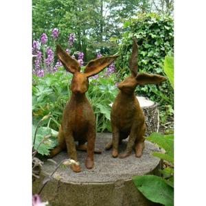 Escultura de conejo de Pascua con acabado oxidado, decoración de jardín, conjunto de conejitos grandes fundidos a mano, escultura de conejo de granja, decoración del hogar - Product Image 1