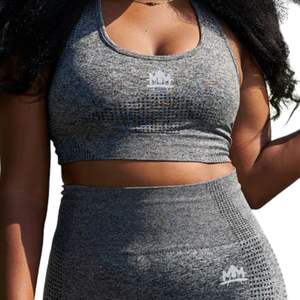 Ensemble de vêtements de sport pour femmes, soutien-gorge de sport et short taille haute, deux pièces, tenue de sport active, extensible - Product Image 6