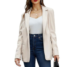 Abrigo de cuero moderno para mujer, cómodo de usar, perfecto para viajes de invierno y uso diario. - Product Image 1