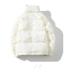 Veste matelassée à capuche coupe-vent et respirante de qualité supérieure pour homme, avec fermeture éclair et boutons personnalisés, idéale pour l'automne, manteau brillant tendance promotionnel - Product Image 5