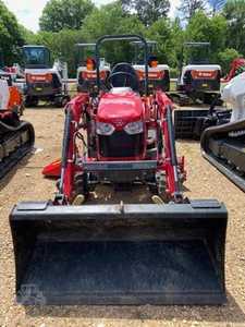 2022 MASSEY FERGUSON GC1723E Tractor usado - Product Image 4