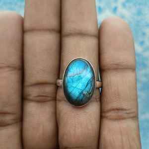 Bague en argent massif 925 personnalisée faite à la main diamant taille ovale pierre naturelle numéro motif déclaration Style Labrodite pierres précieuses mariages - Product Image 1